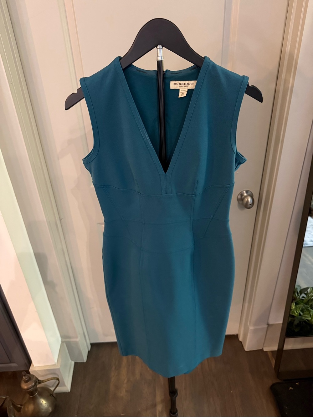 Burberry Teal V-Neck Sleeveless Sheath Dress